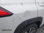 ✅ 2023 Toyota Corolla Cross XLE • VIN: 7MUDAAAG2PV047060 • Лот: 43410775. Опубликован ранее на IAAI с пробегом 7 917 миль. Бесплатный доступ к архиву аукционных продаж из США и подробный отчёт об истории автомобиля на DreamBid. Изображение 17.