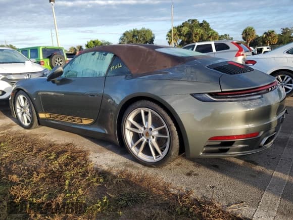 ✅ 2021 Porsche 911 Carrera • VIN: WP0CA2A97MS239655 • Lot: 74899884. Wystawiony na Copart z przebiegiem Nie podano. Bezpłatny archiwum sprzedaży aukcyjnych z USA i szczegółowy raport historii pojazdu na DreamBid. Zdjęcie 2.