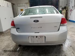 ✅ 2010 Ford Focus SEL • VIN: 1FAHP3HNXAW178261 • Лот: 89570895. Опубликован ранее на Copart с пробегом 142 275 миль. Бесплатный доступ к архиву аукционных продаж из США и подробный отчёт об истории автомобиля на DreamBid. Изображение 6.