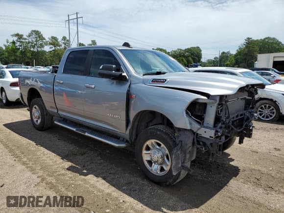 ✅ 2022 Ram 2500 Big Horn • VIN: 3C6UR5DJ6NG247315 • Lot: 57572155. Listed on Copart with 74,667 mi. Free auction sales archive from the USA and detailed vehicle history report at DreamBid. Image 4.