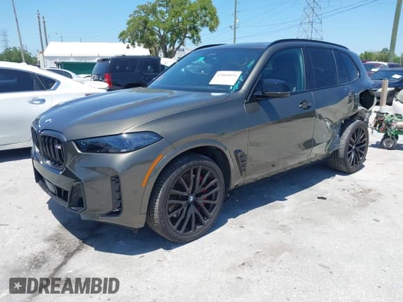 ✅ 2024 BMW X5 M60i • VIN: 5UX33EU04R9U60278 • Lot: 42060054. Wystawiony na IAAI z przebiegiem 18 215 mil. Bezpłatny archiwum sprzedaży aukcyjnych z USA i szczegółowy raport historii pojazdu na DreamBid. Zdjęcie 20.