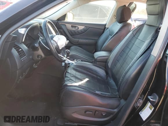 ✅ 2015 Infiniti QX70 • VIN: JN8CS1MU6FM381224 • Lot: 44370405. Listed on Copart with 90,195 mi. Free auction sales archive from the USA and detailed vehicle history report at DreamBid. Image 7.