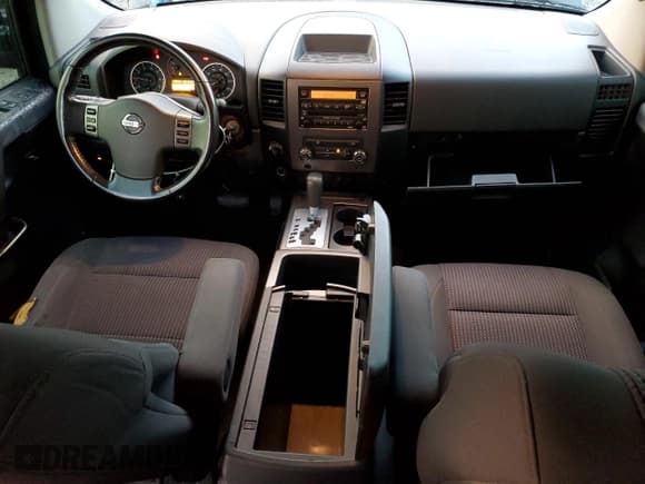 ✅ 2010 Nissan Titan SE • VIN: 1N6AA0CC3AN302259 • Лот: 86310984. Опубликован ранее на Copart с пробегом 120 264 миль. Бесплатный доступ к архиву аукционных продаж из США и подробный отчёт об истории автомобиля на DreamBid. Изображение 8.