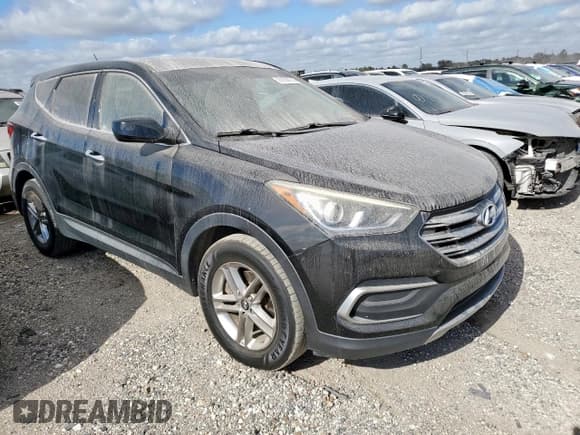 ✅ 2018 Hyundai Santa Fe 2.4L • VIN: 5NMZT3LB7JH058363 • Lot: 91058115. Listed on Copart with 143,796 mi. Free auction sales archive from the USA and detailed vehicle history report at DreamBid. Image 4.