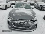 ✅ 2022 Audi e-tron Prestige • VIN: WA1VAAGE5NB039506 • Lot: 83216424. Listed on Copart with Not provided. Free auction sales archive from the USA and detailed vehicle history report at DreamBid. Image 5.