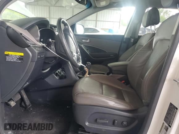 ✅ 2016 Hyundai Santa Fe Limited • VIN: KM8SR4HF5GU134936 • Лот: 58411695. Опубликован ранее на Copart с пробегом 153 940 миль. Бесплатный доступ к архиву аукционных продаж из США и подробный отчёт об истории автомобиля на DreamBid. Изображение 7.