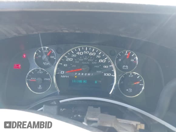 ✅ 2017 Chevrolet Express Cargo • VIN: 1GCWGBFF0H1109366 • Lot: 41494549. Listed on IAAI with 181,398 mi. Free auction sales archive from the USA and detailed vehicle history report at DreamBid. Image 7.