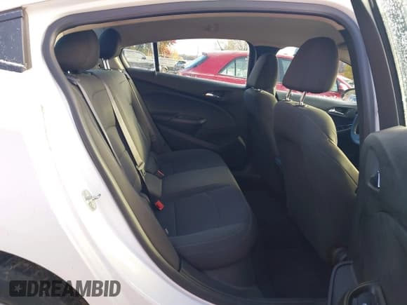 ✅ 2016 Chevrolet Cruze LS • VIN: 1G1BB5SMXG7273506 • Lot: 43651396. Listed on IAAI with 118,713 mi. Free auction sales archive from the USA and detailed vehicle history report at DreamBid. Image 8.