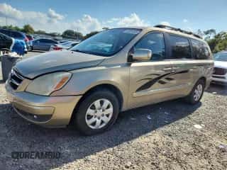 2007 Hyundai Entourage GLS z VIN KNDMC233976028770, wystawiony jako Copart lot #80384095 z przebiegiem 194 953 mil mil oraz Szkoda całkowita • Salvage title. Historia ofert i sprzedaży dostępna na DreamBid. Obrazek 1.