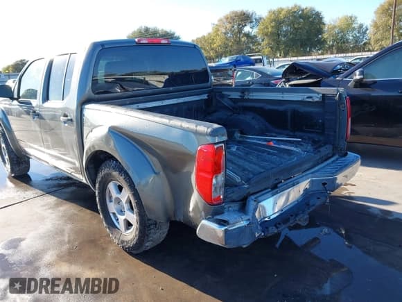 ✅ 2007 Nissan Frontier SE • VIN: 1N6AD07U07C428223 • Lot: 43478017. Listed on IAAI with 227,517 mi. Free auction sales archive from the USA and detailed vehicle history report at DreamBid. Image 3.