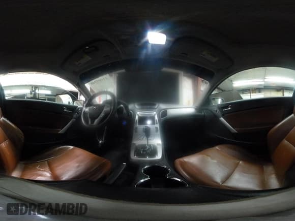 ✅ 2010 Hyundai Genesis Coupe • VIN: KMHHU6KH9AU030441 • Lot: 41902948. Wystawiony na IAAI z przebiegiem 165 842 mil. Bezpłatny archiwum sprzedaży aukcyjnych z USA i szczegółowy raport historii pojazdu na DreamBid. Zdjęcie 18.