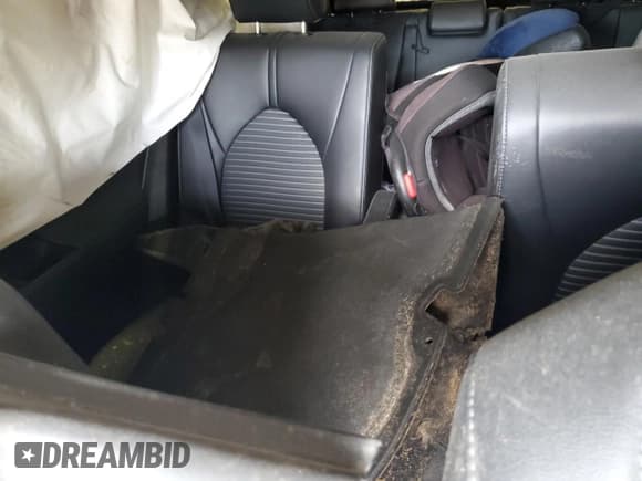 ✅ 2024 Toyota Highlander XLE • VIN: 5TDKDRBH9RS536704 • Lot: 63714504. Wystawiony na Copart z przebiegiem Nie podano. Bezpłatny archiwum sprzedaży aukcyjnych z USA i szczegółowy raport historii pojazdu na DreamBid. Zdjęcie 10.