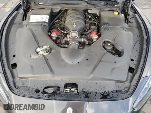 ✅ 2013 Maserati GranTurismo Sport • VIN: ZAM45VMA9D0075168 • Lot: 72382834. Wystawiony na Copart z przebiegiem 38 666 mil. Bezpłatny archiwum sprzedaży aukcyjnych z USA i szczegółowy raport historii pojazdu na DreamBid. Zdjęcie 11.