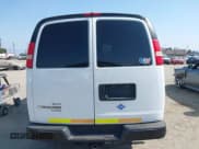 ✅ 2013 Chevrolet Express Cargo • VIN: 1GCWGFCB8D1902532 • Lot: 42452764. Wystawiony na IAAI z przebiegiem 95 113 mil. Bezpłatny archiwum sprzedaży aukcyjnych z USA i szczegółowy raport historii pojazdu na DreamBid. Zdjęcie 16.