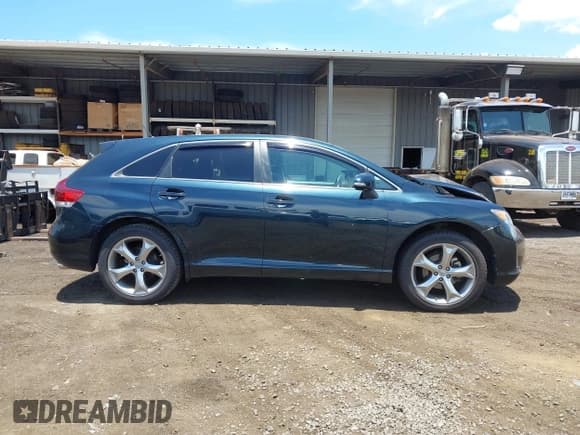 ✅ 2014 Toyota Venza LE • VIN: 4T3ZK3BB2EU067753 • Lot: 42758664. Wystawiony na IAAI z przebiegiem 81 978 mil. Bezpłatny archiwum sprzedaży aukcyjnych z USA i szczegółowy raport historii pojazdu na DreamBid. Zdjęcie 13.
