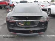 ✅ 2015 Tesla Model S 85D • VIN: 5YJSA1E23FF104434 • Лот: 43622961. Опубликован ранее на IAAI с пробегом 72 112 миль. Бесплатный доступ к архиву аукционных продаж из США и подробный отчёт об истории автомобиля на DreamBid. Изображение 16.
