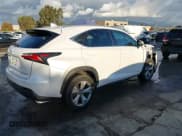 ✅ 2017 Lexus NX 200t F Sport • VIN: JTJBARBZ4H2130558 • Lot: 43763740. Wystawiony na IAAI z przebiegiem 102 113 mil. Bezpłatny archiwum sprzedaży aukcyjnych z USA i szczegółowy raport historii pojazdu na DreamBid. Zdjęcie 4.
