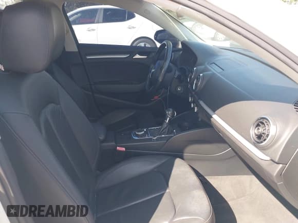 ✅ 2015 Audi A3 Premium • VIN: WAUACGFF2F1031881 • Lot: 42899918. Listed on IAAI with 124,491 mi. Free auction sales archive from the USA and detailed vehicle history report at DreamBid. Image 5.