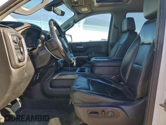 ✅ 2019 Chevrolet Silverado 1500 LTZ • VIN: 1GCUYGEL4KZ109744 • Lot: 95126325. Wystawiony na Copart z przebiegiem 171 993 mil. Bezpłatny archiwum sprzedaży aukcyjnych z USA i szczegółowy raport historii pojazdu na DreamBid. Zdjęcie 7.