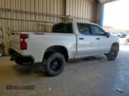✅ 2021 Chevrolet Silverado 1500 LT Trail Boss • VIN: 1GCPYFEL8MZ315384 • Lot: 66251155. Wystawiony na Copart z przebiegiem 110 053 mil. Bezpłatny archiwum sprzedaży aukcyjnych z USA i szczegółowy raport historii pojazdu na DreamBid. Zdjęcie 3.