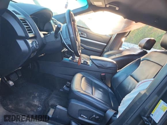 ✅ 2017 Ford Explorer XLT • VIN: 1FM5K7D83HGB43855 • Лот: 90520805. Опубликован ранее на Copart с пробегом 150 773 миль. Бесплатный доступ к архиву аукционных продаж из США и подробный отчёт об истории автомобиля на DreamBid. Изображение 7.