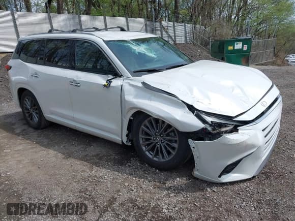 ✅ 2024 Lexus TX 350 • VIN: 5TDAAAB60RS008022 • Lot: 42177080. Listed on IAAI with 30,490 mi. Free auction sales archive from the USA and detailed vehicle history report at DreamBid. Image 1.