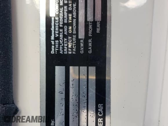 ✅ 1984 Mercedes-Benz 500 • VIN: WDB1260441A061720 • Лот: 93342945. Опубликован ранее на Copart с пробегом 117 508 миль. Бесплатный доступ к архиву аукционных продаж из США и подробный отчёт об истории автомобиля на DreamBid. Изображение 12.