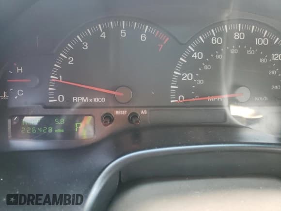 ✅ 2002 Lincoln LS w/Base Pkg • VIN: 1LNHM86S62Y681330 • Lot: 48846025. Listed on Copart with 226,429 mi. Free auction sales archive from the USA and detailed vehicle history report at DreamBid. Image 9.