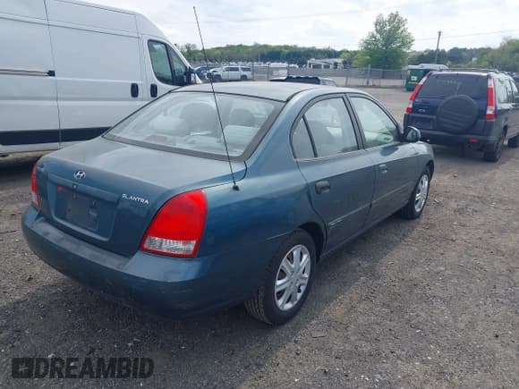 ✅ 2003 Hyundai Elantra GLS • VIN: KMHDN45D93U613247 • Лот: 42095197. Опубликован ранее на IAAI с пробегом 139 748 миль. Бесплатный доступ к архиву аукционных продаж из США и подробный отчёт об истории автомобиля на DreamBid. Изображение 4.