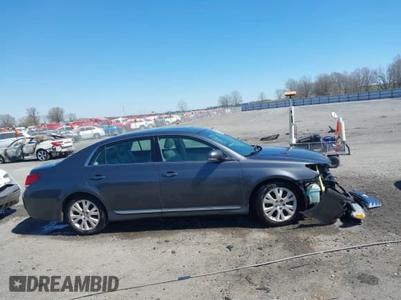 ✅ 2012 Toyota Avalon • VIN: 4T1BK3DB3CU440836 • Lot: 41816750. Listed on IAAI with 149,593 mi. Free auction sales archive from the USA and detailed vehicle history report at DreamBid. Image 13.