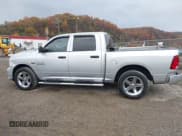 ✅ 2016 Ram 1500 Express • VIN: 3C6RR7KT3GG385001 • Lot: 43629342. Wystawiony na IAAI z przebiegiem 93 721 mil. Bezpłatny archiwum sprzedaży aukcyjnych z USA i szczegółowy raport historii pojazdu na DreamBid. Zdjęcie 14.