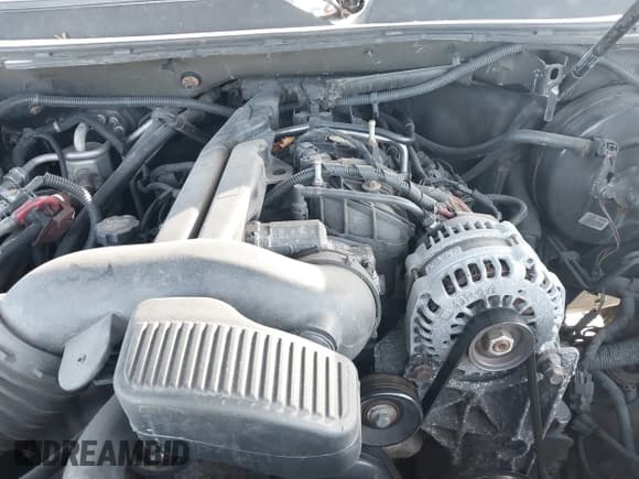 ✅ 2013 Chevrolet Suburban LT • VIN: 1GNSKJE7XDR100923 • Lot: 43365846. Listed on IAAI with Not provided. Free auction sales archive from the USA and detailed vehicle history report at DreamBid. Image 10.