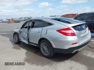 ✅ 2013 Honda Crosstour EX-L • VIN: 5J6TF2H59DL004716 • Lot: 43232444. Listed on IAAI with 109,609 mi. Free auction sales archive from the USA and detailed vehicle history report at DreamBid. Image 3.