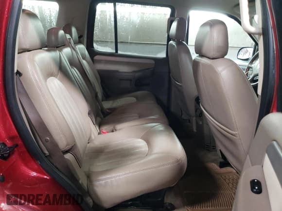 ✅ 2003 Mercury Mountaineer Convenience • VIN: 4M2ZU86W73ZJ17400 • Lot: 49827955. Wystawiony na Copart z przebiegiem 166 739 mil. Bezpłatny archiwum sprzedaży aukcyjnych z USA i szczegółowy raport historii pojazdu na DreamBid. Zdjęcie 11.