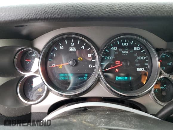 ✅ 2011 Chevrolet Silverado 2500HD LT • VIN: 1GC0KXCG1BF173778 • Lot: 84734464. Listed on Copart with 23,864 mi. Free auction sales archive from the USA and detailed vehicle history report at DreamBid. Image 9.