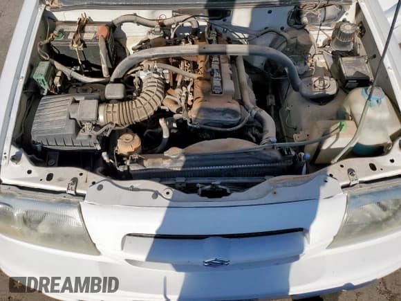 ✅ 2000 Suzuki Vitara JX • VIN: 2S3TA52C6Y6101885 • Лот: 81119135. Опубликован ранее на Copart с пробегом 133 651 миль. Бесплатный доступ к архиву аукционных продаж из США и подробный отчёт об истории автомобиля на DreamBid. Изображение 12.