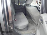 ✅ 2018 Nissan Frontier SV • VIN: 1N6AD0ER9JN760347 • Lot: 43317118. Wystawiony na IAAI z przebiegiem Nie podano. Bezpłatny archiwum sprzedaży aukcyjnych z USA i szczegółowy raport historii pojazdu na DreamBid. Zdjęcie 8.