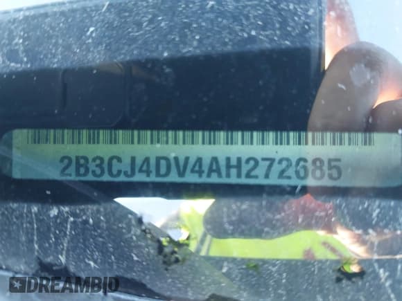 ✅ 2010 Dodge Challenger SE • VIN: 2B3CJ4DV4AH272685 • Lot: 43443716. Wystawiony na IAAI z przebiegiem 209 628 mil. Bezpłatny archiwum sprzedaży aukcyjnych z USA i szczegółowy raport historii pojazdu na DreamBid. Zdjęcie 9.