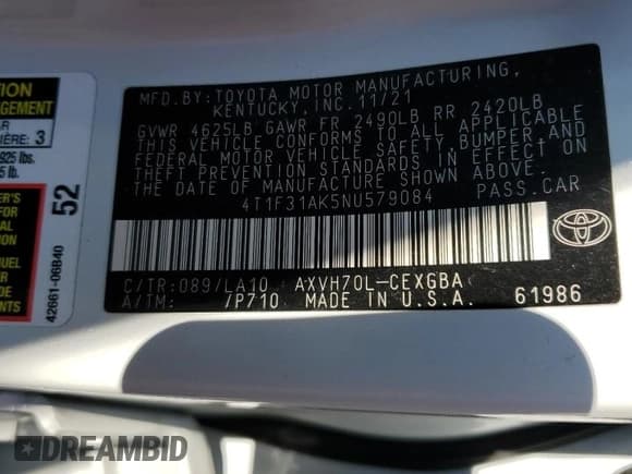 ✅ 2022 Toyota Camry Hybrid XLE • VIN: 4T1F31AK5NU579084 • Lot: 70812115. Wystawiony na Copart z przebiegiem 80 923 mil. Bezpłatny archiwum sprzedaży aukcyjnych z USA i szczegółowy raport historii pojazdu na DreamBid. Zdjęcie 12.