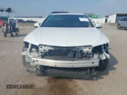 ✅ 2015 Acura TLX V6 • VIN: 19UUB2F3XFA023461 • Lot: 43026546. Wystawiony na IAAI z przebiegiem 128 203 mil. Bezpłatny archiwum sprzedaży aukcyjnych z USA i szczegółowy raport historii pojazdu na DreamBid. Zdjęcie 6.