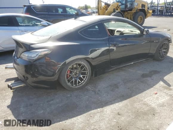 ✅ 2010 Hyundai Genesis Coupe • VIN: KMHHT6KD8AU035274 • Lot: 54966665. Wystawiony na Copart z przebiegiem 124 726 mil. Bezpłatny archiwum sprzedaży aukcyjnych z USA i szczegółowy raport historii pojazdu na DreamBid. Zdjęcie 3.