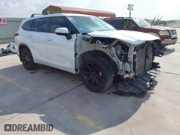 ✅ 2023 Toyota Highlander L • VIN: 5TDKDRAH7PS503571 • Lot: 43489134. Listed on IAAI with 41,530 mi. Free auction sales archive from the USA and detailed vehicle history report at DreamBid. Image 1.