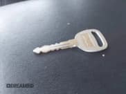 ✅ 2005 Hummer H2 SUV • VIN: 5GRGN23U25H132520 • Lot: 42821590. Wystawiony na IAAI z przebiegiem 250 426 mil. Bezpłatny archiwum sprzedaży aukcyjnych z USA i szczegółowy raport historii pojazdu na DreamBid. Zdjęcie 11.