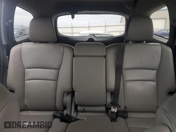 ✅ 2019 Honda Pilot EX-L • VIN: 5FNYF6H58KB019503 • Lot: 82367945. Listed on Copart with 102,579 mi. Free auction sales archive from the USA and detailed vehicle history report at DreamBid. Image 10.