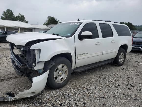 ✅ 2011 Chevrolet Suburban LS • VIN: 1GNSCHE07BR179084 • Lot: 55298314. Listed on Copart with 187,631 mi. Free auction sales archive from the USA and detailed vehicle history report at DreamBid. Image 1.