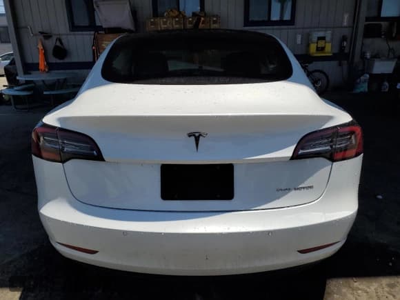 ✅ 2022 Tesla Model 3 Long Range • VIN: 5YJ3E1EB1NF128500 • Лот: 66383225. Опубликован ранее на Copart с пробегом 42 681 миль. Бесплатный доступ к архиву аукционных продаж из США и подробный отчёт об истории автомобиля на DreamBid. Изображение 6.