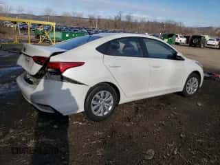 2018 Hyundai Accent SEL with VIN 3KPC24A30JE033693, listed as a Copart auction lot 39515263 with Not provided miles and . Bid and sale history available at DreamBid. Image 3.