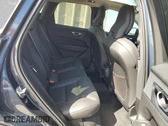 ✅ 2021 Volvo XC60 Inscription • VIN: YV4102DL4M1753046 • Lot: 39914533. Listed on Copart with 26,959 mi. Free auction sales archive from the USA and detailed vehicle history report at DreamBid. Image 11.