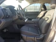 ✅ 2024 Nissan Pathfinder S • VIN: 5N1DR3AC4RC246686 • Lot: 67145305. Wystawiony na Copart z przebiegiem 26 014 mil. Bezpłatny archiwum sprzedaży aukcyjnych z USA i szczegółowy raport historii pojazdu na DreamBid. Zdjęcie 7.