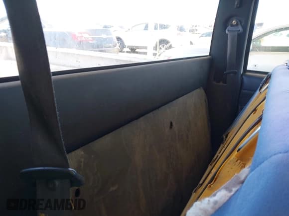 ✅ 2000 Chevrolet S-10 LS • VIN: 1GCCS14W5Y8198860 • Лот: 42696217. Опубликован ранее на IAAI с пробегом 150 213 миль. Бесплатный доступ к архиву аукционных продаж из США и подробный отчёт об истории автомобиля на DreamBid. Изображение 8.